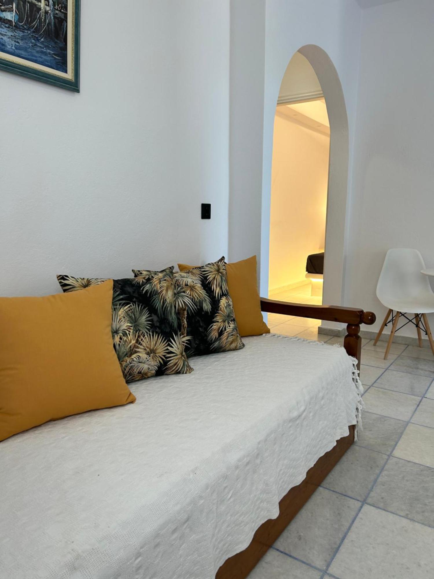 Sea View & Apartment *