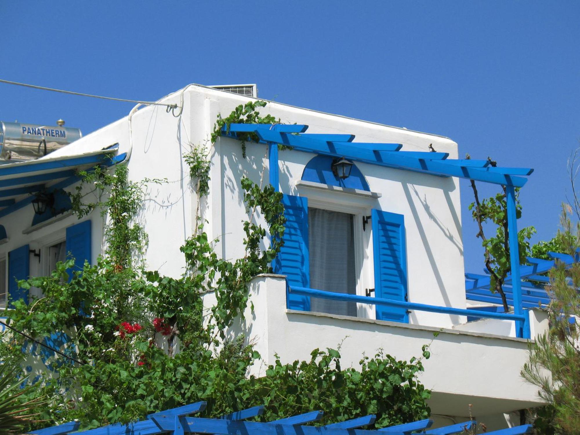 Sea View &